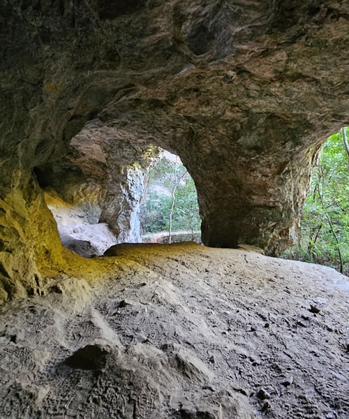 Gruta do Spar em Maricá